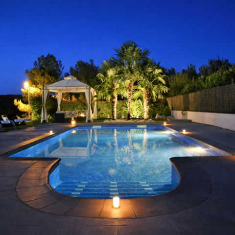 Location villa piscine privée