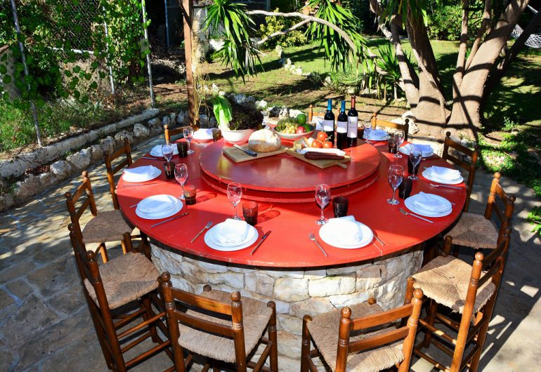 Grande table jardin