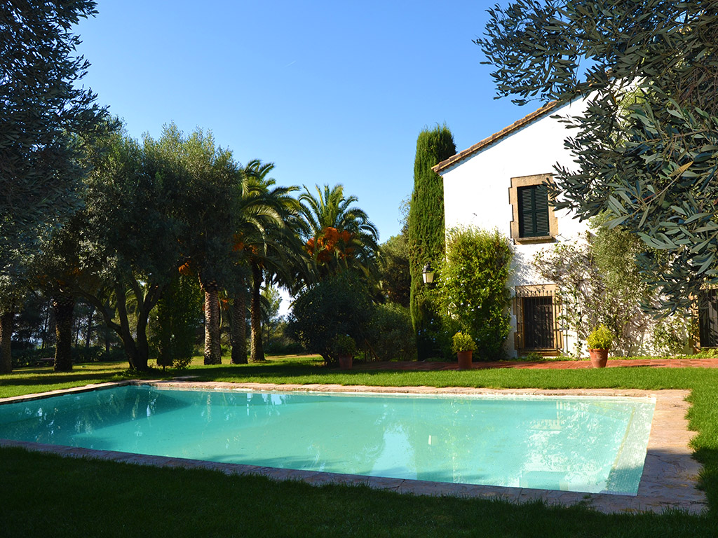 location maison au bord de la mer mediterranee