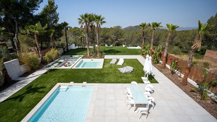 Villas con piscina privada Sitges