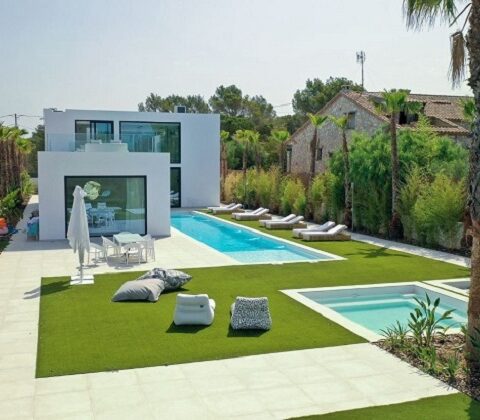 Villas con piscina privada Sitges