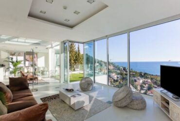 Villas de luxe en Méditerranée avec vue