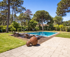 Villa de vacances avec piscine à louer