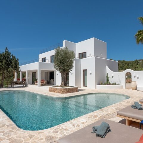 Location de villa de luxe pour les vacances à Ibiza