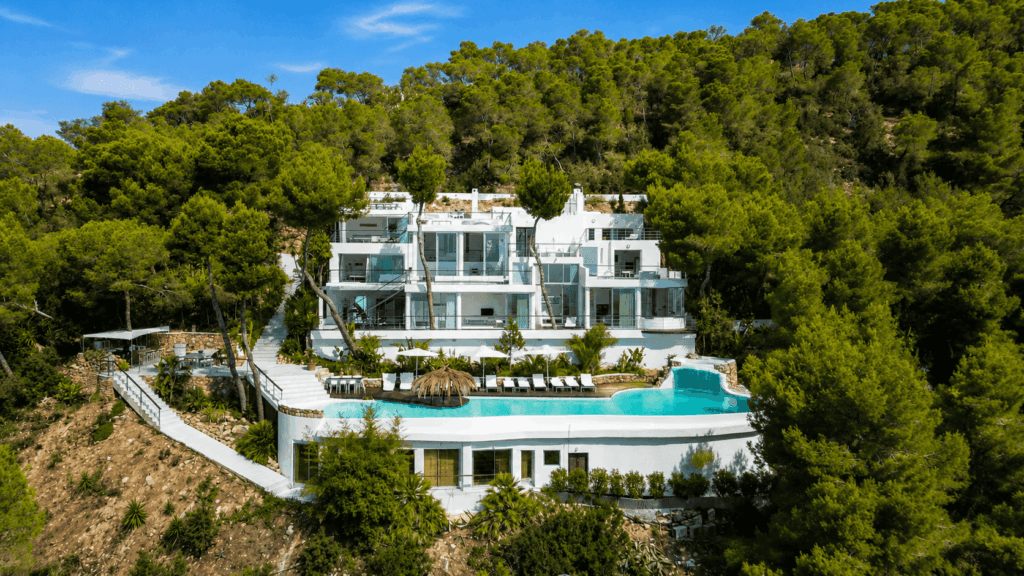villas de luxe Ibiza dernières nuits août
