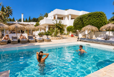 villas de luxe de dernière minute à Ibiza avec piscine
